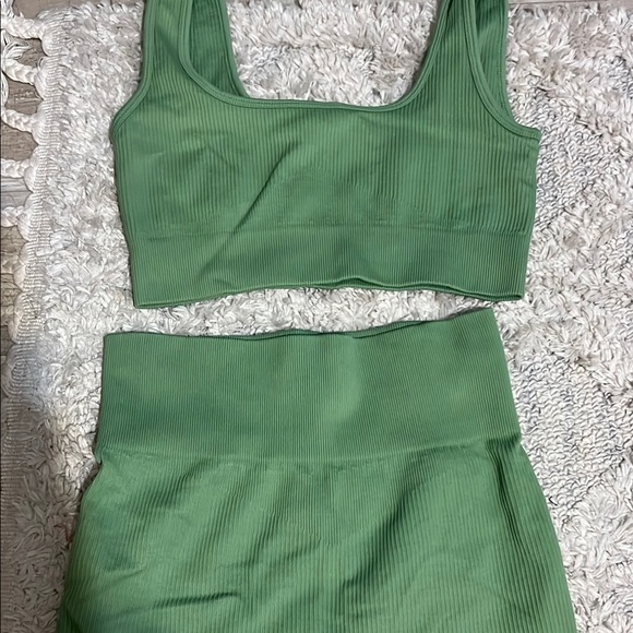 Green Ribbed Two-Piece Set - Picture 2 of 3
